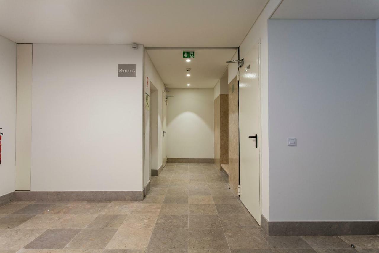 Joivy Modern 1-Bed Apt Nearby Praca Do Comercio, In Baixa Lisbon Luaran gambar