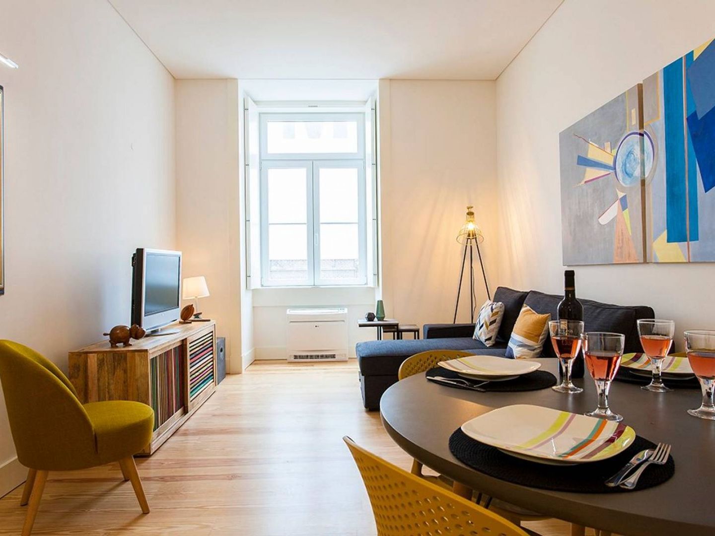 Joivy Modern 1-Bed Apt Nearby Praca Do Comercio, In Baixa Lisbon Luaran gambar